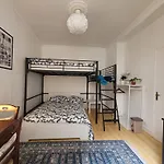 Cozy And Nice Homestay Room - Chambre D\'Hote